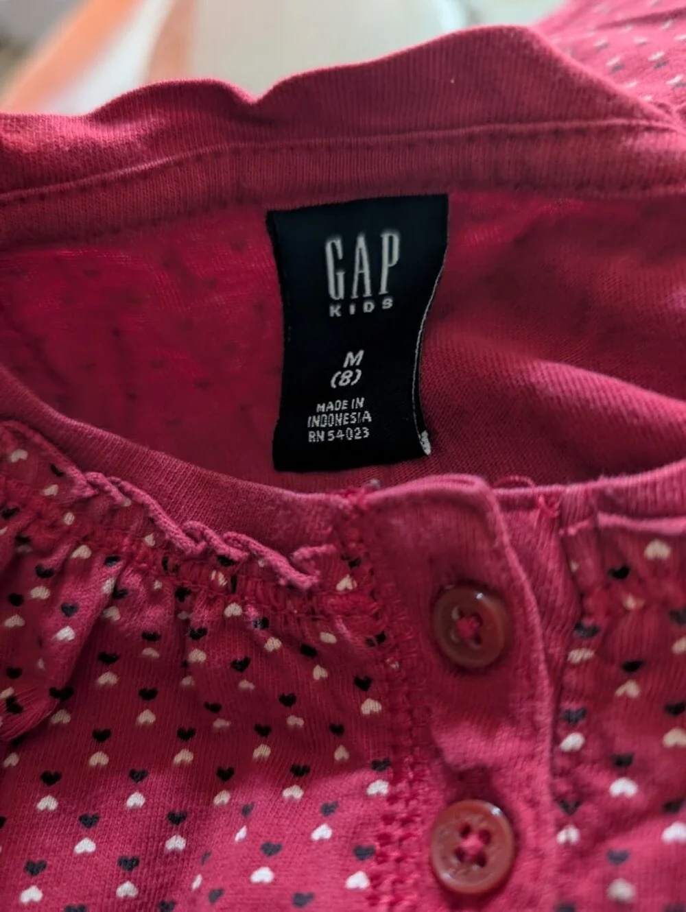 GAP berry pink